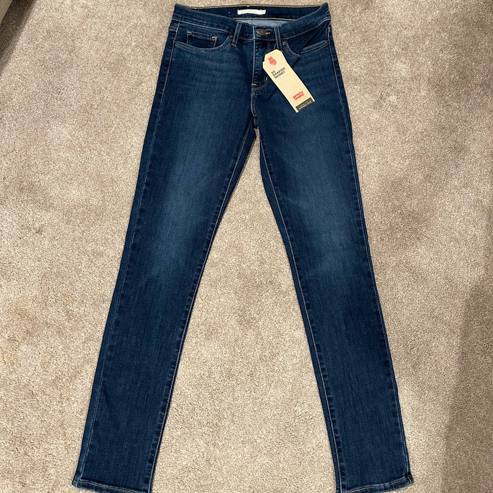 - Levi 311 Shaping Skinny size 4 w27 L30